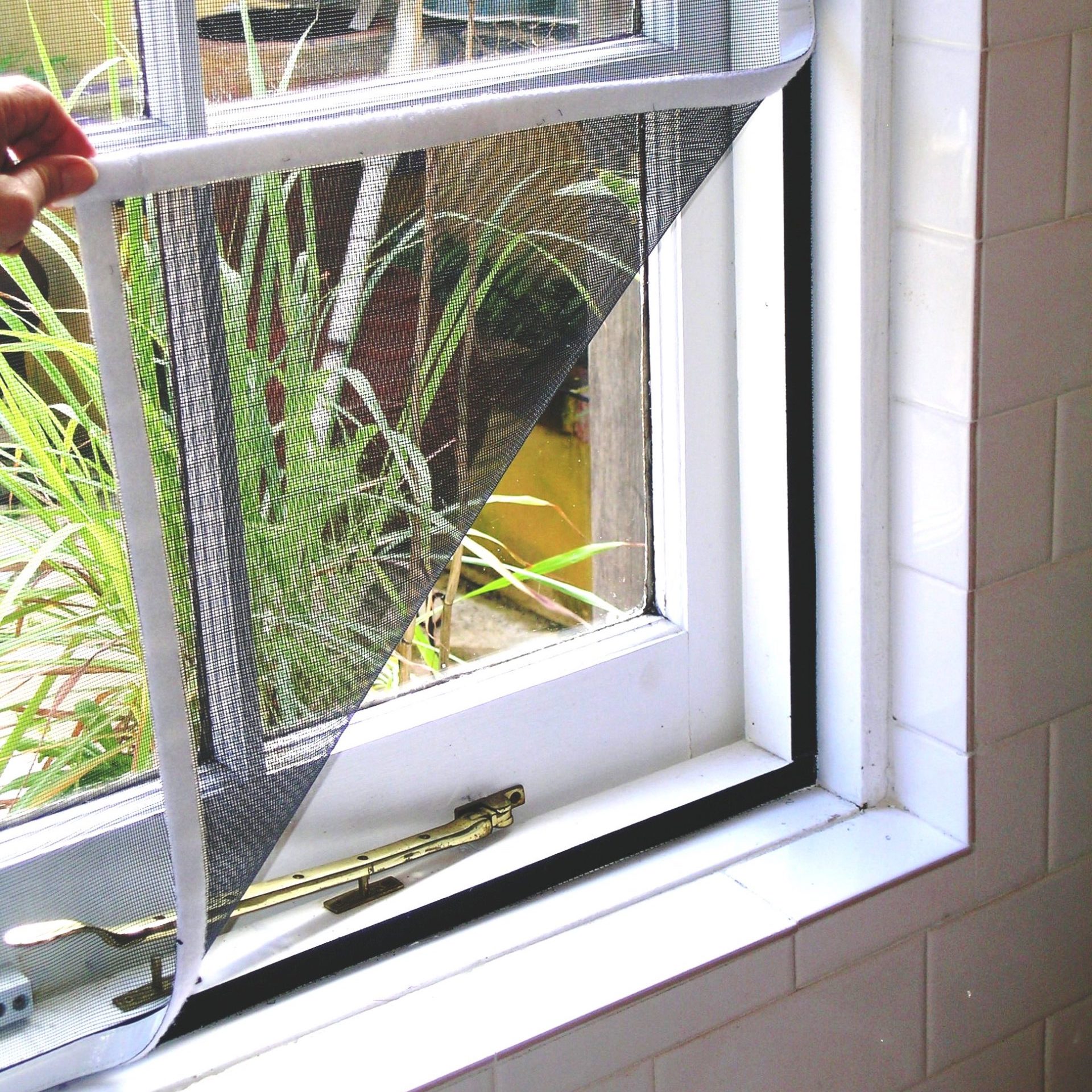 best window fly screen for cats